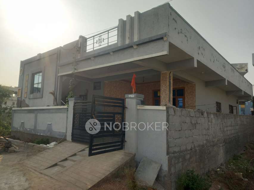 1 BHK House For Sale  In Parvathapur