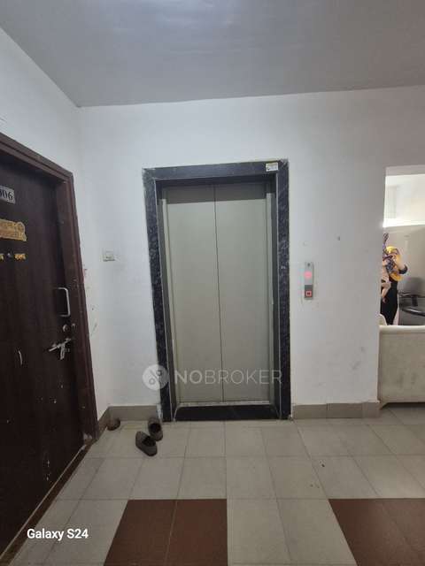 1 BHK Flat In D B Ozone  For Sale  In  Dahisar East