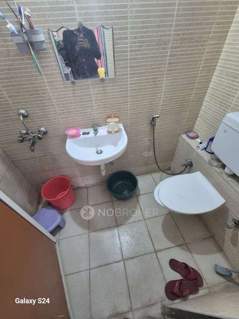 1 BHK Flat In D B Ozone  For Sale  In  Dahisar East