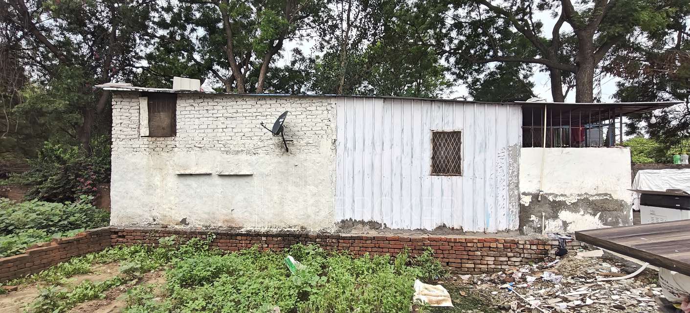 1 BHK House For Sale  In Sector 110