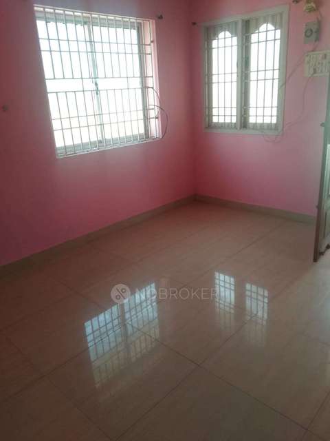 2 BHK Flat In Standalone Building  for Rent  In Madhavaram