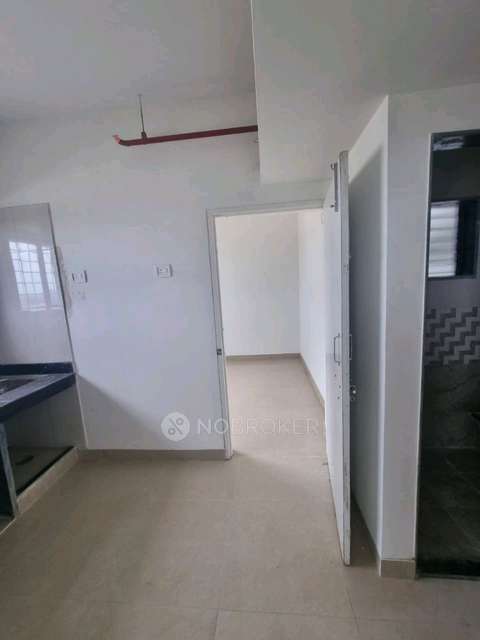 1 BHK Flat In Swarajya Heights 2b Mhada Complex for Rent  In Goregaon West