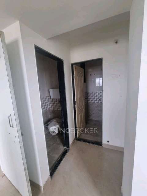 1 BHK Flat In Swarajya Heights 2b Mhada Complex for Rent  In Goregaon West