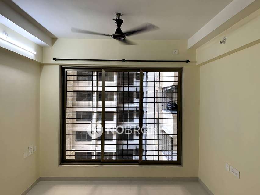 2 BHK Flat In Balaji Symphony For Sale  In Panvel