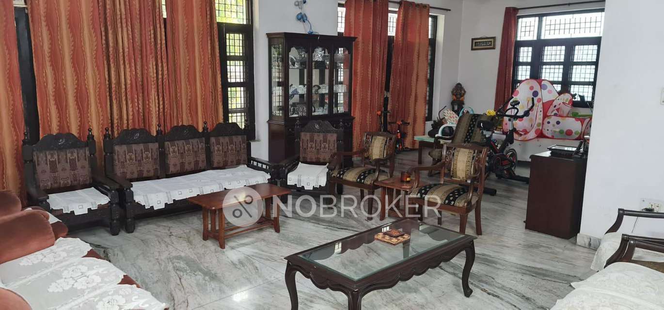 4+ BHK House For Sale  In Indirapuram