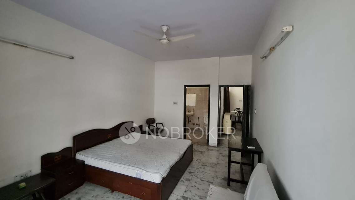 4+ BHK House For Sale  In Indirapuram