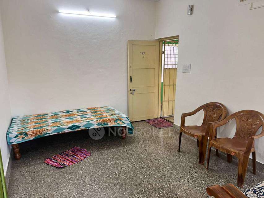 1 BHK Flat In Karnataka Housing Board Flat for Rent  In Yelahanka New Town