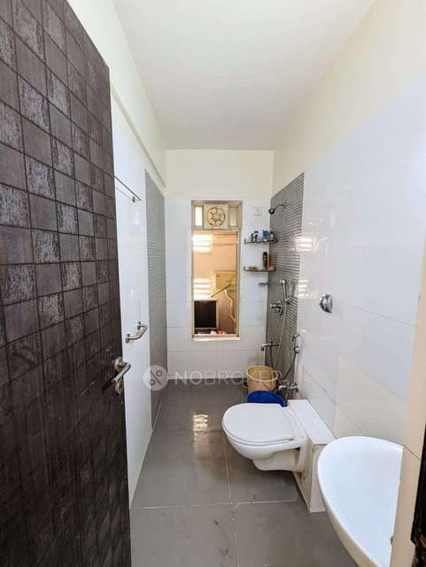 3 BHK Flat In Jaswanti Garden For Sale  In Malad West