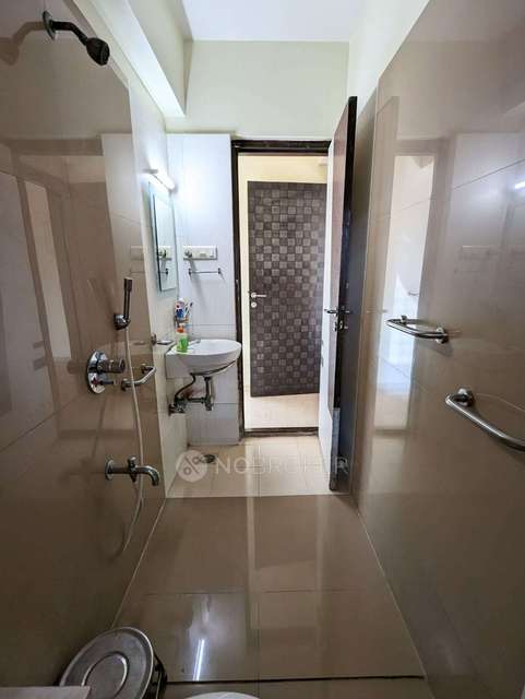 3 BHK Flat In Jaswanti Garden For Sale  In Malad West