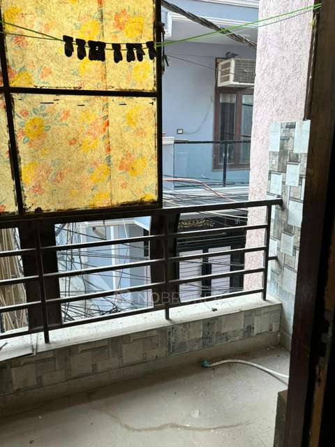 2 BHK Flat In Hill Top Apartment For Sale  In  Maidan Garhi