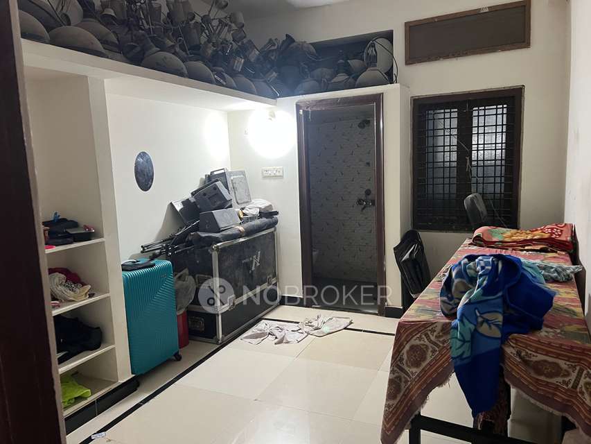 Godown/Warehouse in  Madhapur, Hyderabad for Rent 