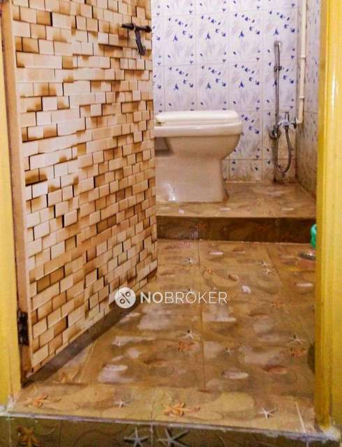 2 BHK Flat In Sarah Homes For Sale  In Attapur