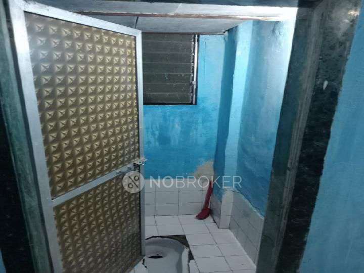 1 RK Flat In Sai Sadan  For Sale  In Chembur