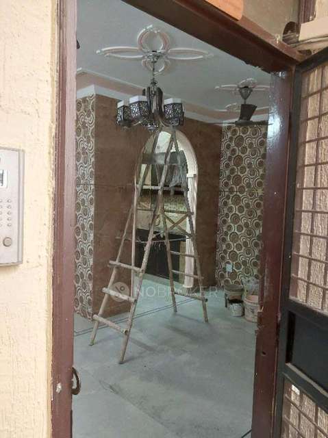 2 BHK Flat In Govindpuri Extention for Rent  In Kalkaji