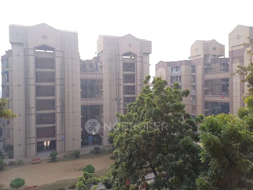 3 BHK Flat In Azad Hind Cghs, Azad Hind Cghs Dwarka Sec 9 For Sale  In Azad Hind Cghs