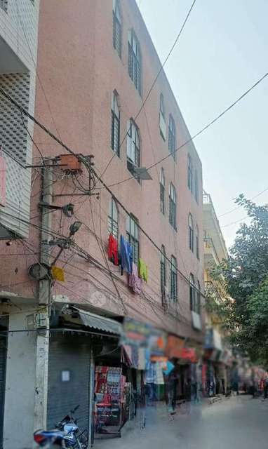 1 BHK Flat In Standalone Building  for Rent  In Janakpuri