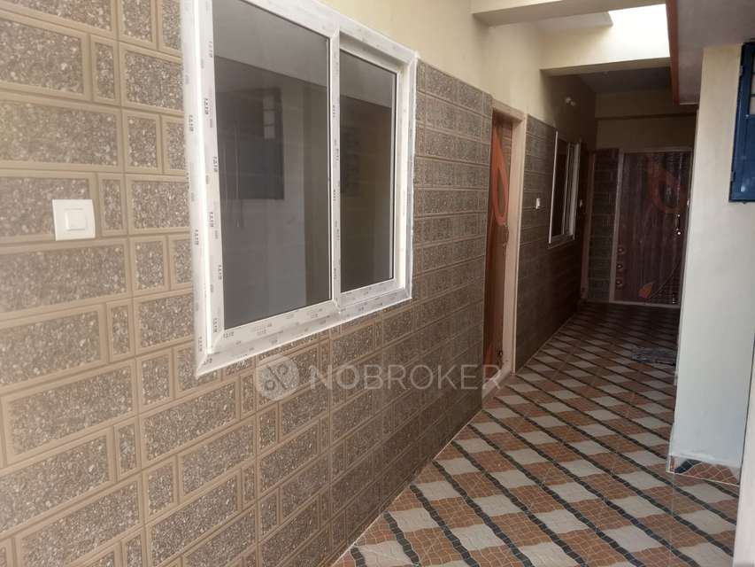 4+ BHK Flat For Sale  In Aecs Layout, Singasandra