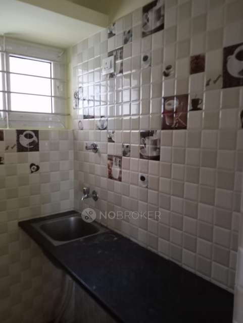 4+ BHK Flat For Sale  In Aecs Layout, Singasandra