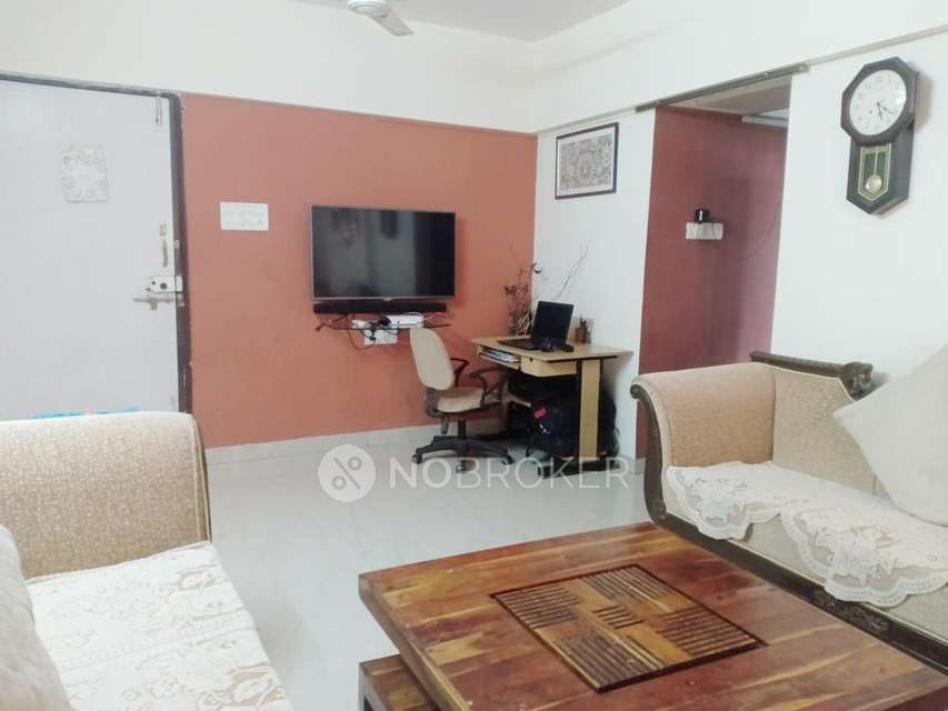 2 BHK Flat In Manisha Purti Chs For Sale  In Goregaon West