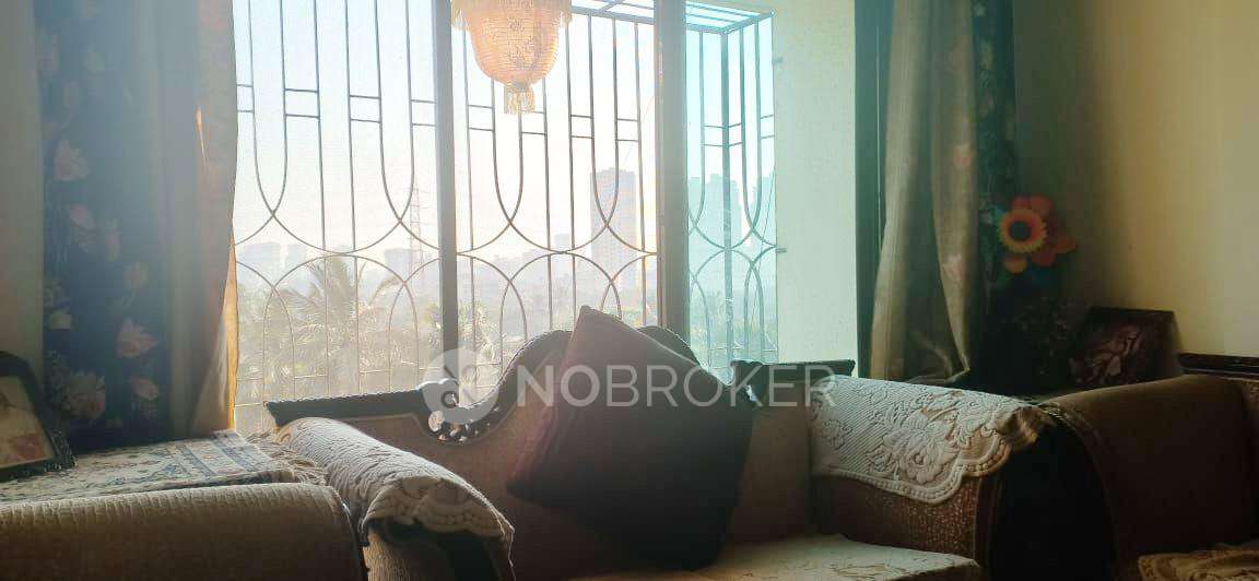 2 BHK Flat In Manisha Purti Chs For Sale  In Goregaon West