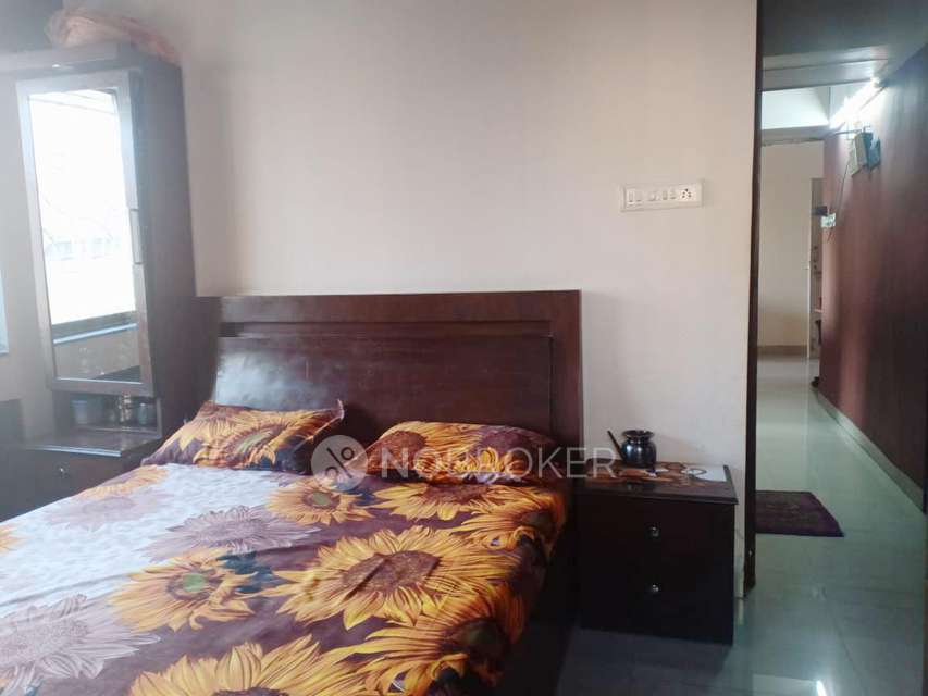 2 BHK Flat In Manisha Purti Chs For Sale  In Goregaon West