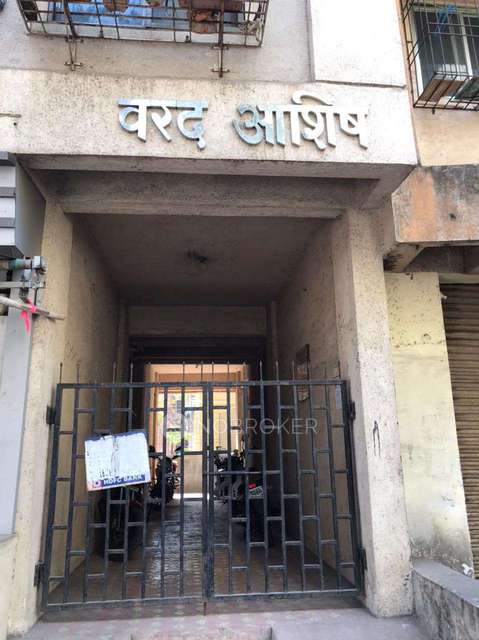 2 BHK Flat In Standalone Building  For Sale  In Airoli