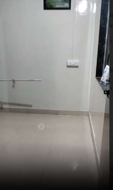 Single Room for Female In 2 BHK  In Guruprasad Complex Rasta Peth In Guru Prasad Complex