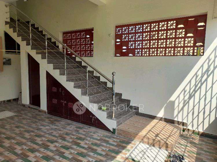 3 BHK House for Rent  In Thamarai Kanniamman Kovil