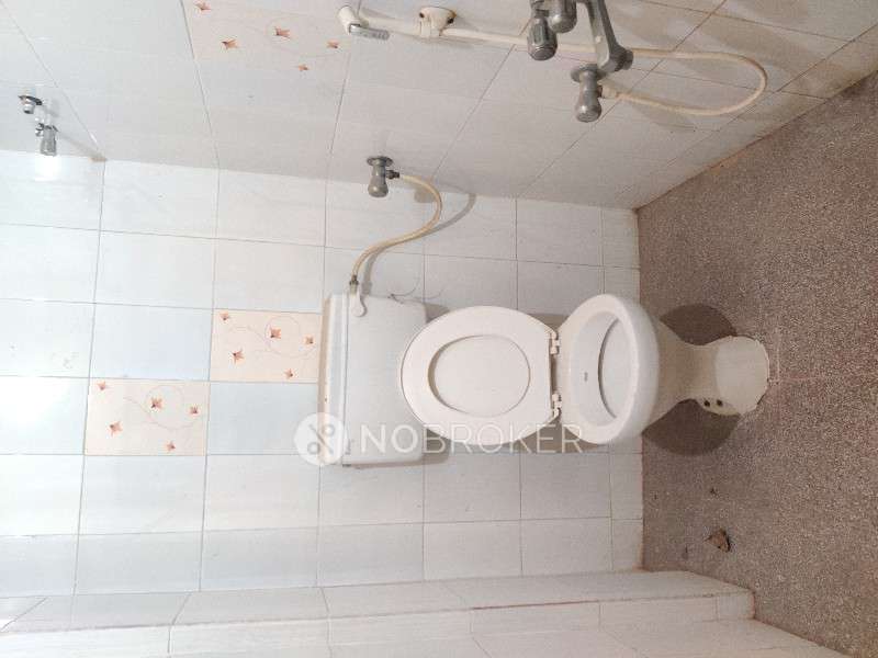 2 BHK Flat In Hazi Building  For Sale  In Malviya Nagar