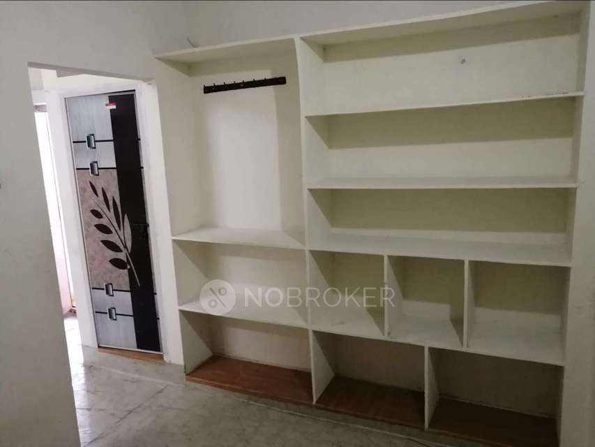 1 BHK House for Rent  In Alugadda Bhavi Bus Stop