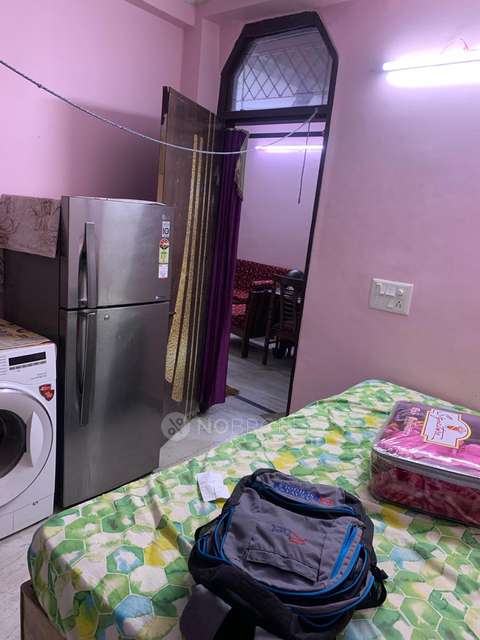 2 BHK Flat In Aastha Apartment For Sale  In Malviya Nagar