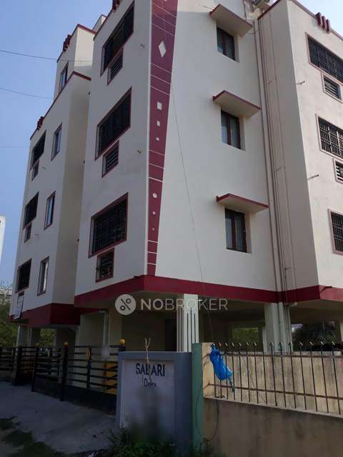 2 BHK Flat In Sabari Delax Apartment  For Sale  In Kattankulathur