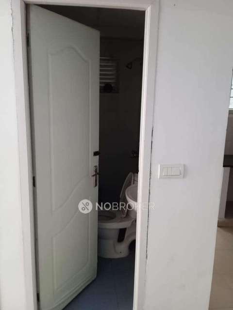 2 BHK Flat In Janapriya Lakefront For Sale  In Sainikpuri