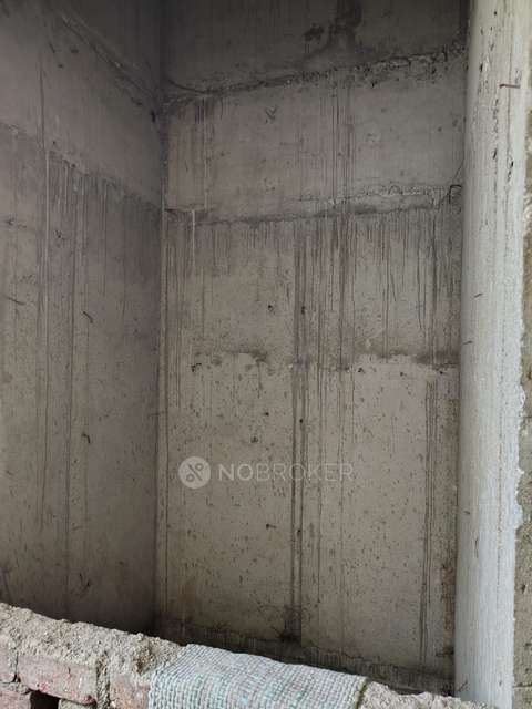 4+ BHK House For Sale  In Hingne Khurd