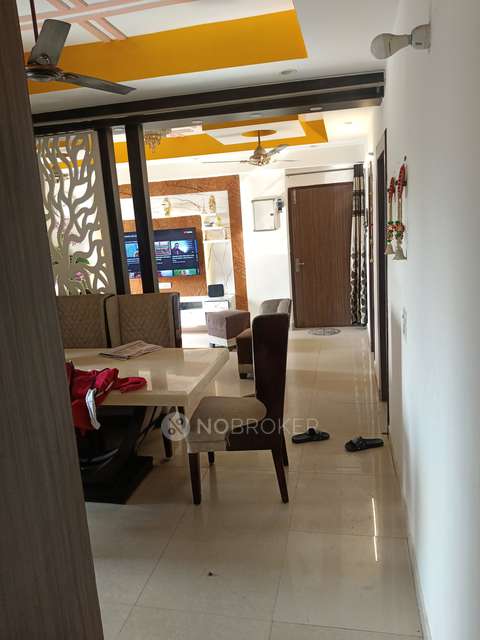 3 BHK Flat In Amrapali Empire For Sale  In Sain Vihar