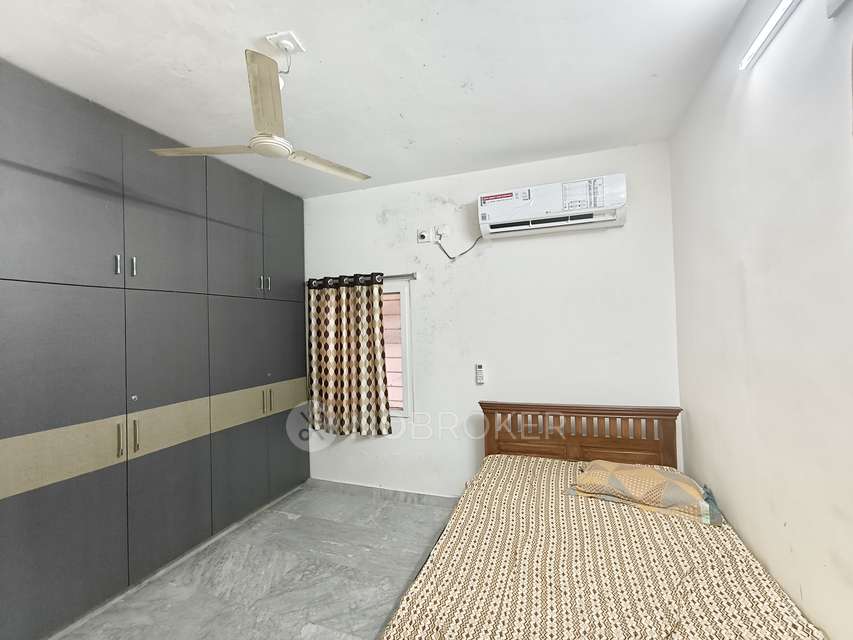 2 BHK Flat In Shivani Apartments For Sale  In Malkajgiri