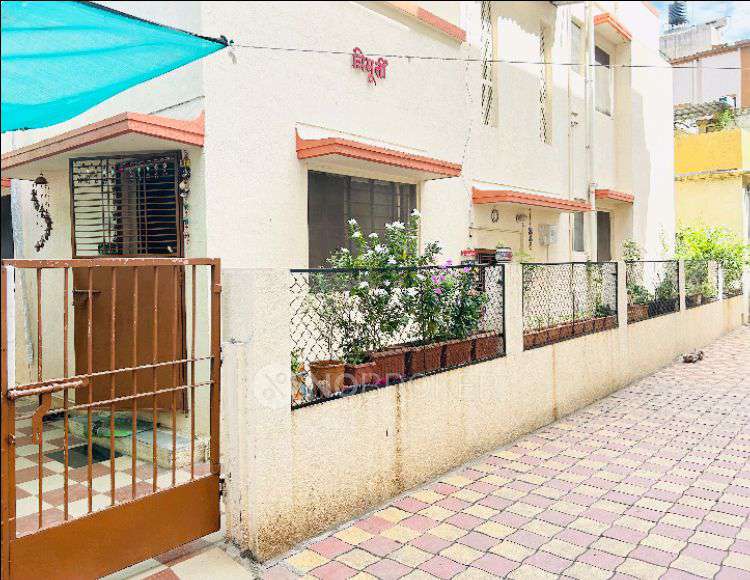 PG for Girls in Karve Nagar