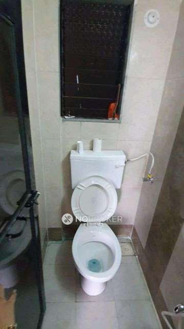 1 BHK Flat In Parasnath Nagari Building 5 For Sale  In Naigaon East