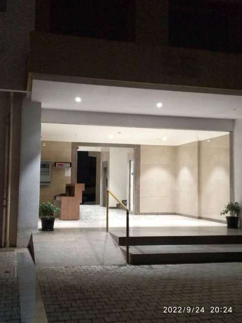 1 BHK Flat In Sunteck Westworld For Sale  In Naigoan East