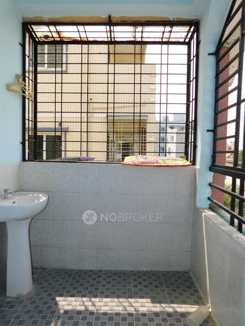2 BHK Flat For Sale  In Hmt Swarnapuri Colony