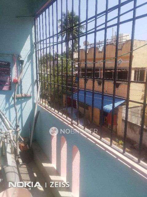 3 BHK Flat In Sai Lakshmi Nivas For Sale  In Selaiyur