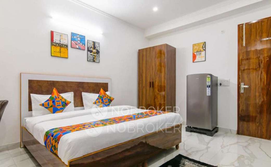 PG for Boys in Sector 38