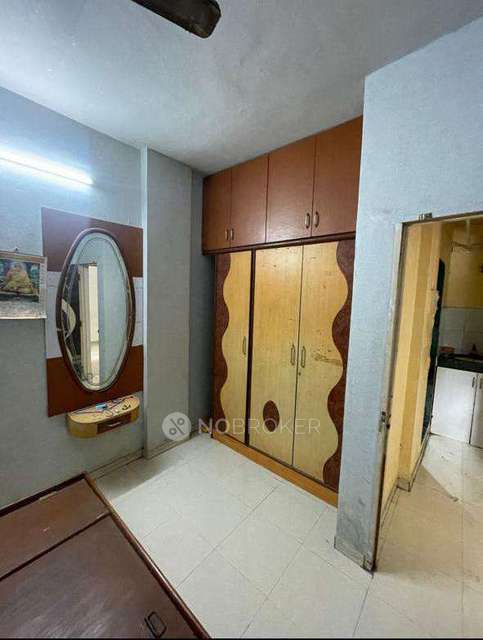 Shared Room for Male In 1 BHK  In Kothrud