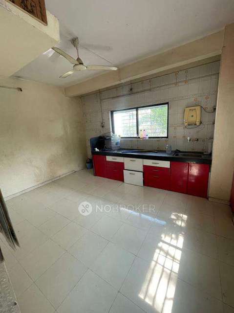 Shared Room for Male In 1 BHK  In Kothrud