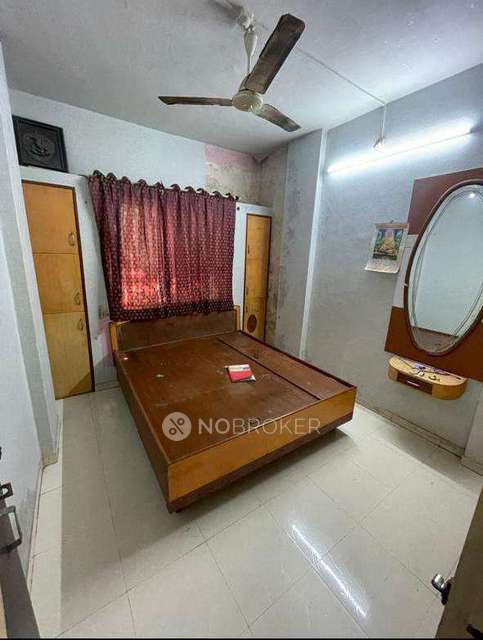 Shared Room for Male In 1 BHK  In Kothrud