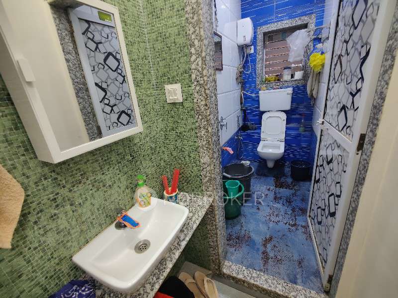 2 BHK Flat In Manas Villa For Sale  In Malad West