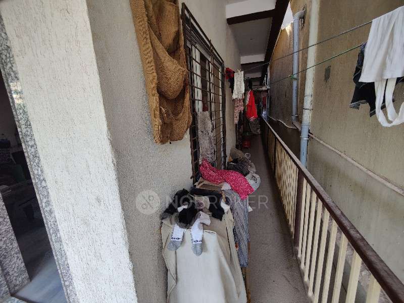 2 BHK Flat In Manas Villa For Sale  In Malad West