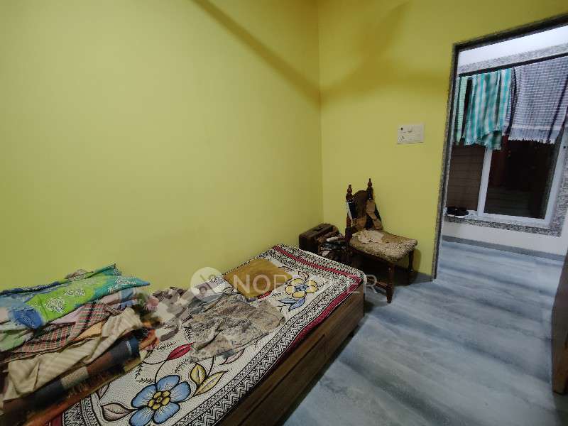 2 BHK Flat In Manas Villa For Sale  In Malad West