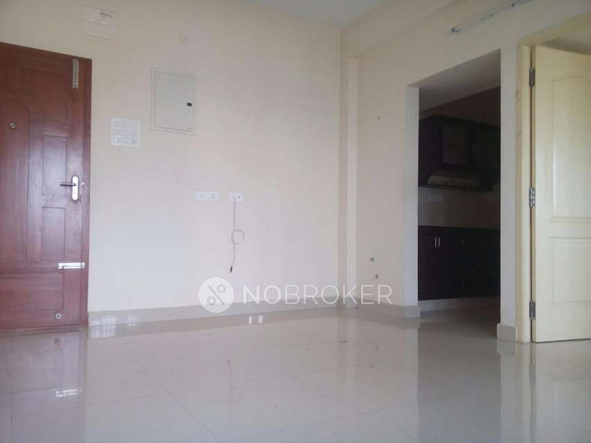 2 BHK Flat In Mahaveer Helios Apartment For Sale  In Nanmangalam 