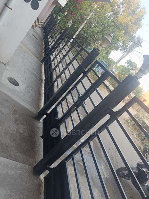 2 BHK Flat In Mahaveer Helios Apartment For Sale  In Nanmangalam 